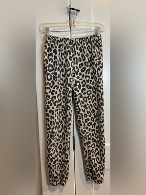 Grayson Threads Gray & Cream Leopard Sweatpants. Size S